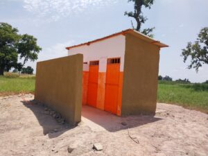 Latrines construites par World Vision à l'école de Sare Niana au Sénégal