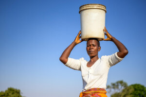 eau potable pour les femmes
