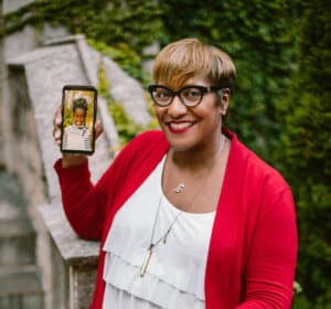 Renée est une marraine avec World Vision