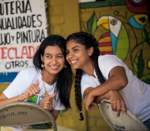 aider les jeunes au salvador