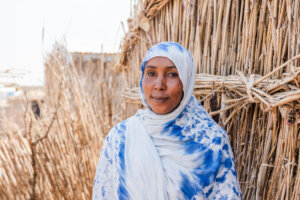mère ayant fui le soudan et réfugiée au Tchad pour protéger sa famille